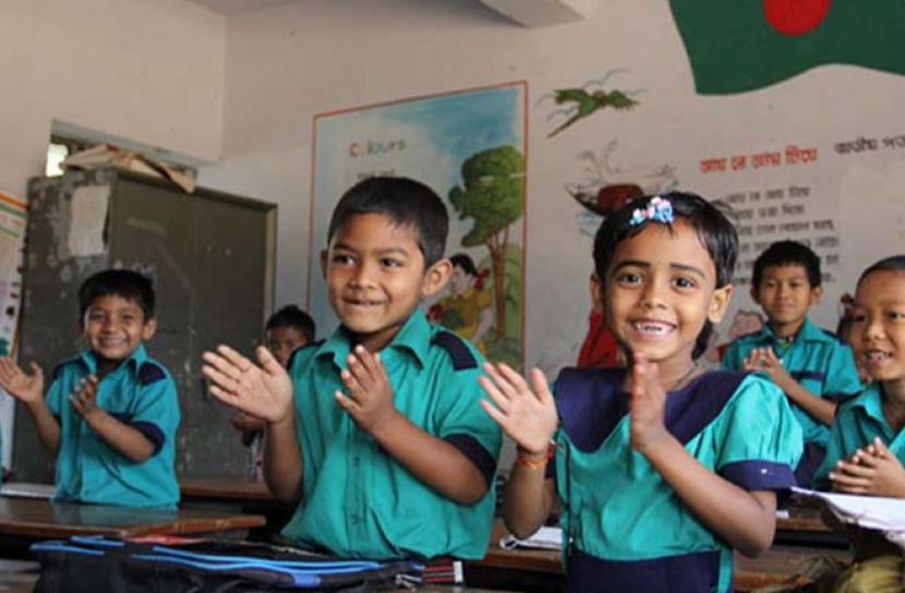 সব স্কুল খুলে দেওয়ার আহ্বান (ছবি: সংগৃহীত)