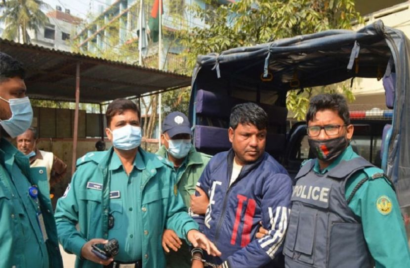 রাবি ছাত্রকে চাপা দেয়া ট্রাকচালক আটক 