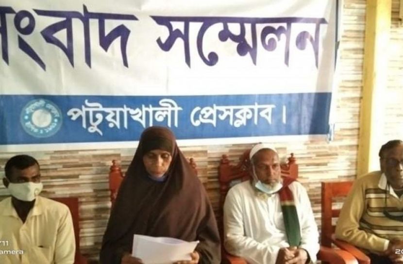 বীরাঙ্গনার জমি দখলের অভিযোগ