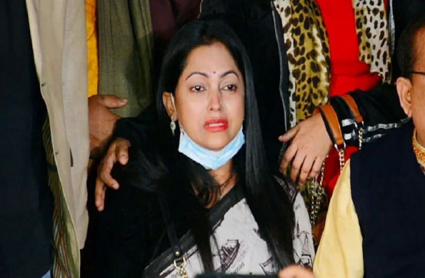 চিত্রনায়িকা নিপুণ
