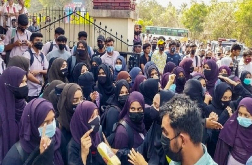 কর্ণাটকে ফের স্কুল-কলেজ বন্ধ