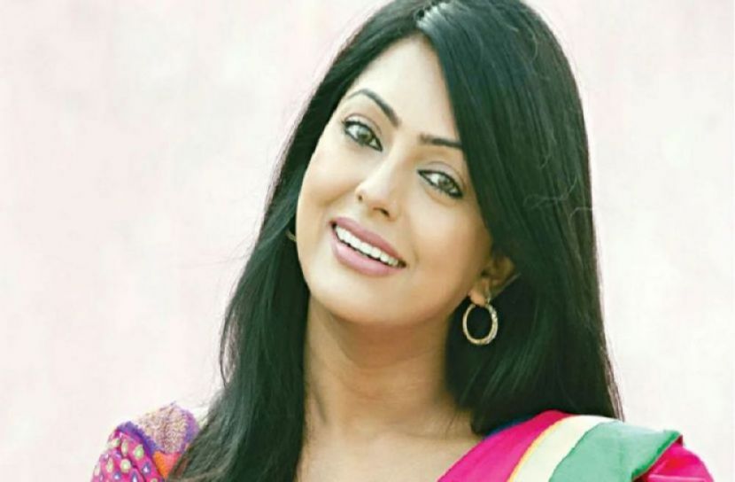 আদালত অবমাননা করছেন নিপুণ 