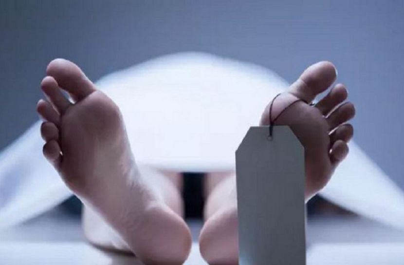 ফুটপাত থেকে এক ব্যক্তির মরদেহ উদ্ধার