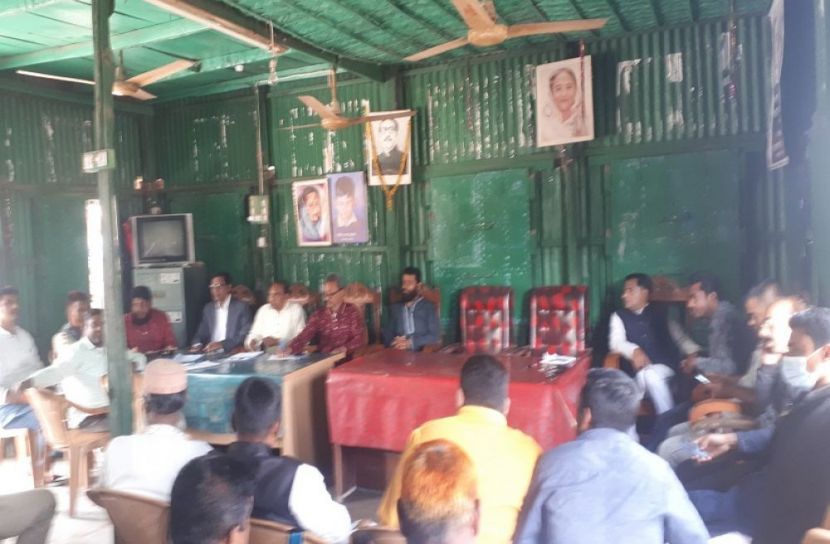বোয়ালমারীতে স্বেচ্ছাসেবকলীগের বর্ধিত সভা অনুষ্ঠিত 
