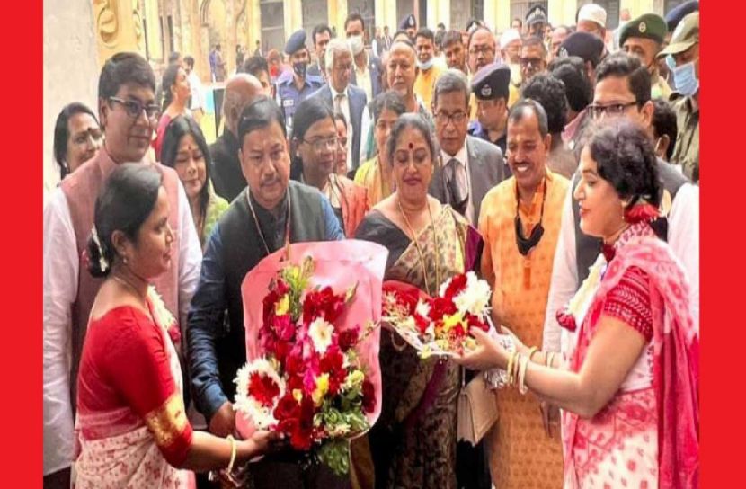 ৪২ সদস্যের প্রতিনিধিদল নাটোরে