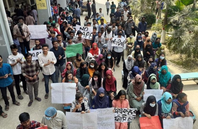 পঞ্চম দিনেও উত্তাল বশেমুরবিপ্রবি 