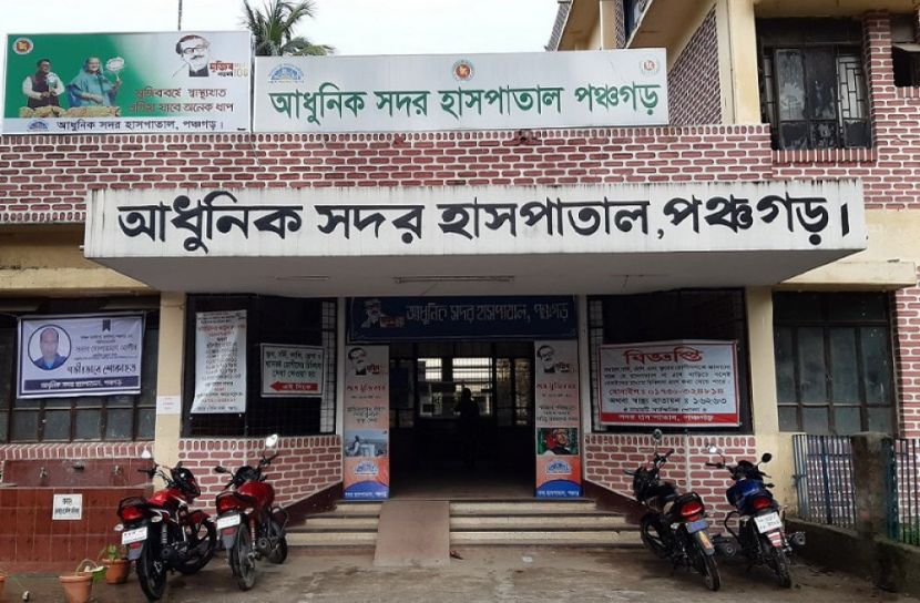পঞ্চগড়ে নিজ বাসা থেকে ব্যবসায়ীর লাশ উদ্ধার। সদর হাসপাতাল পঞ্চগড়।