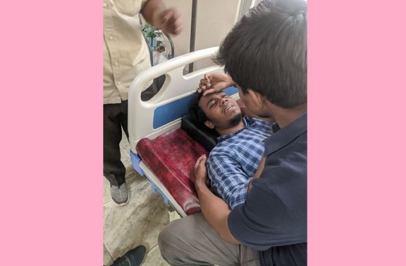 অটোরিক্সার ধাক্কায় রাবি শিক্ষার্থী আহত 