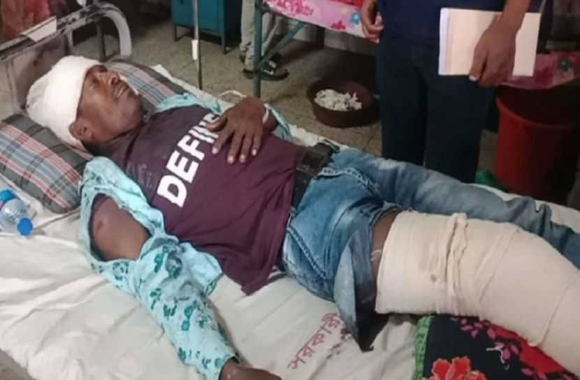ট্রাকের ধাক্কায় শিশুর মৃত্যু, বাবা-মা আহত