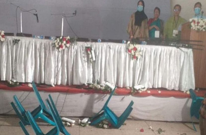 গণফোরামের কাউন্সিলে হামলা-ভাংচুর, আহত ২০