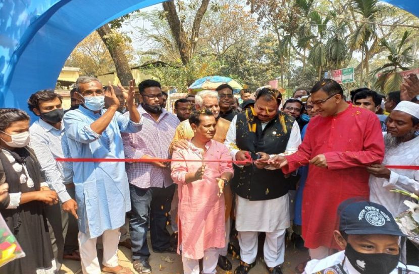 উলিপুরে ২৬ তম বইমেলার উদ্বোধন