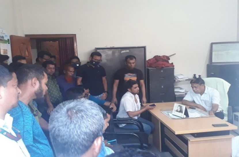 সৈয়দপুরে সহকারী স্টেশনমাস্টারের সাথে নির্মাণশ্রমিকদের হাতাহাতি