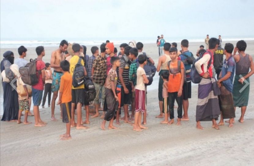 মালয়েশিয়া পাচারের সময় ৫৪ রোহিঙ্গা আটক