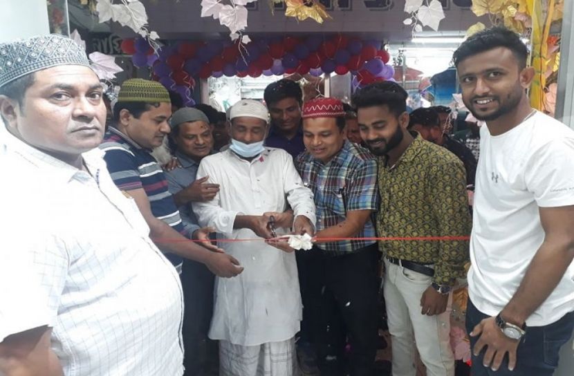 সৈয়দপুরে ‘নাবা ক্রিয়েশন’ পোশাকের শোরুম উদ্বোধন