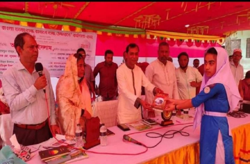 মির্জাপুরে ‘সর্বস্তরে বাংলা ভাষা শুদ্ধ বানানে শুদ্ধ উচ্চারণে’ কর্মশালা অনুষ্ঠিত 