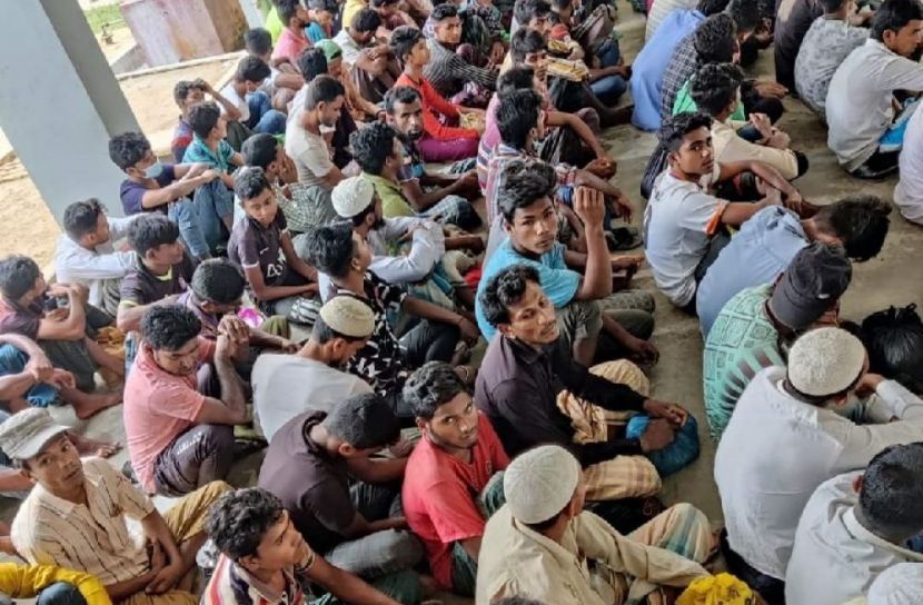 উখিয়ায় ১৩৬ জন রোহিঙ্গা আটক