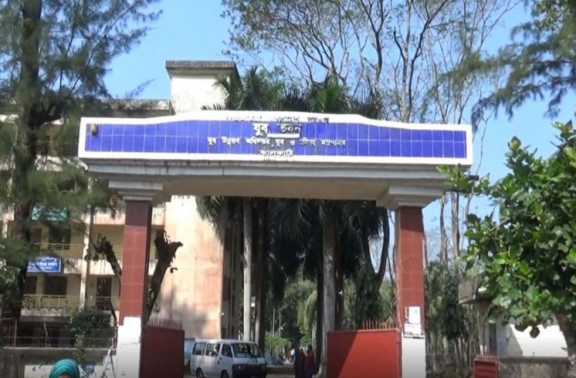 আত্বকর্মী ও স্বাবলম্বী হচ্ছে বেকার যুবক