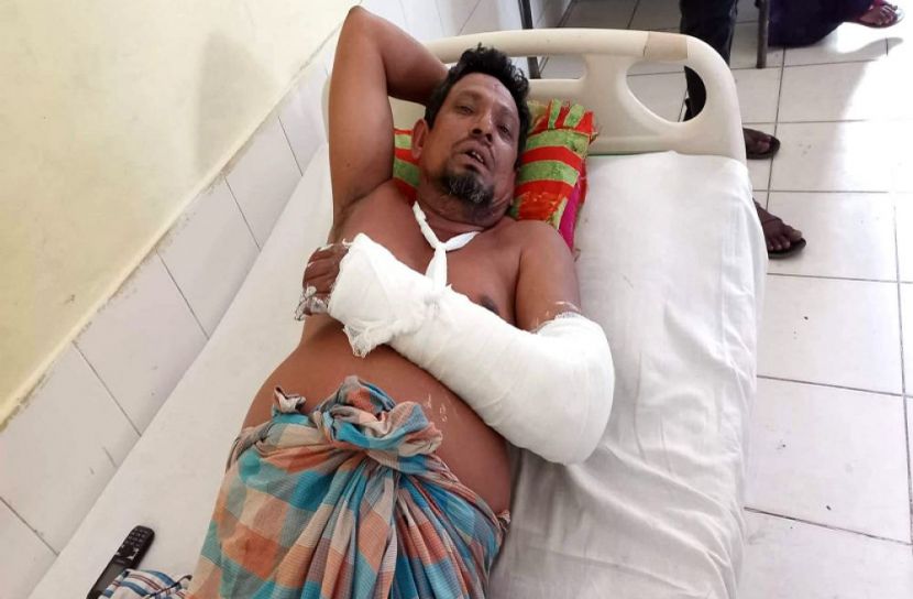 ভালুকায় প্রতিপক্ষের হামলায় বৃদ্ধ আহত