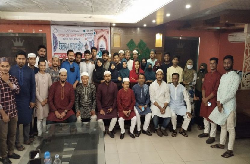 ভোলায় যুব রেড ক্রিসেন্ট’র ইফতার মাহফিল অনুষ্ঠিত