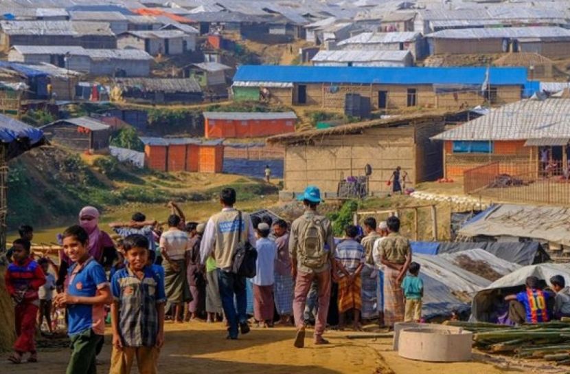 ঈদ উদযাপনে রোহিঙ্গারা; বসছে শিশুমেলা