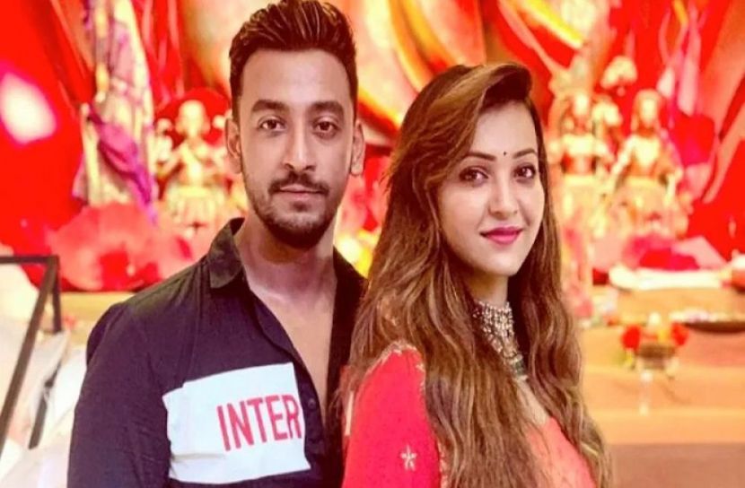 ভেঙে যাচ্ছে বনি-কৌশানীর সম্পর্ক!