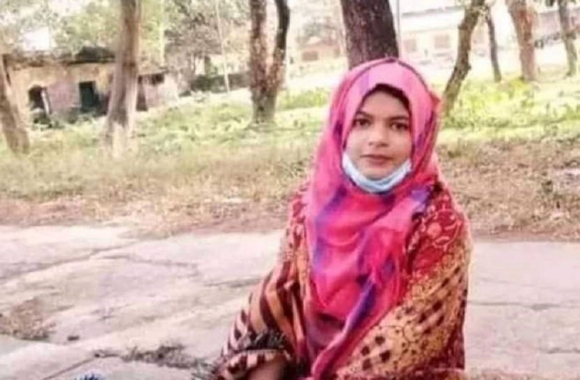 গলায় ফাঁস দিয়ে রাবি ছাত্রীর আত্মহত্যা