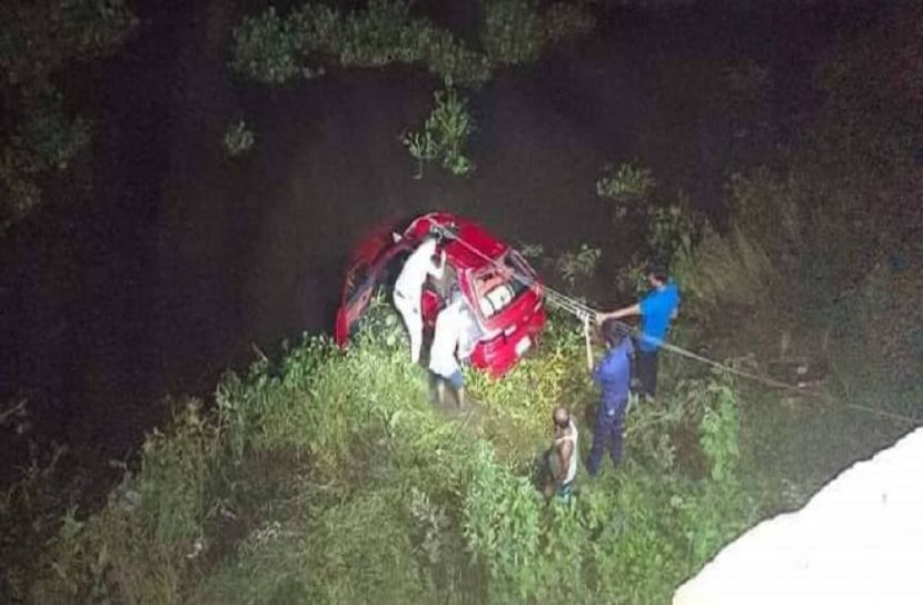 ঘুরতে বের হয়ে প্রাণ গেল দুই বন্ধুর 