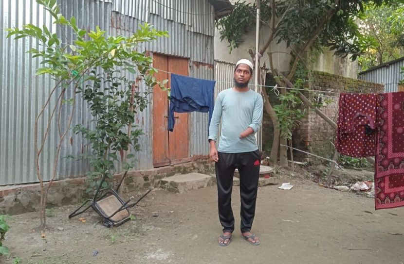 মুন্সীগঞ্জে পৈত্রিক সম্পত্তি ছেড়ে না দেওয়ায় প্রতিবন্ধীকে মারধর
