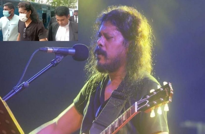 মামলা প্রত্যাহার করলেন জেমস