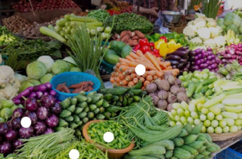 রাজধানীতে কমেনি সবজির দাম 