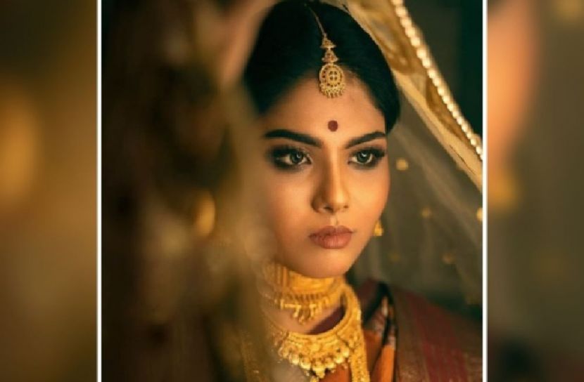 আরও এক অভিনেত্রীর আত্মহত্যা