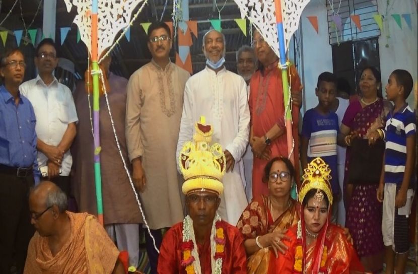 পথশিশুকে বিয়ে দিল গান্ধি আশ্রম ট্রাস্ট