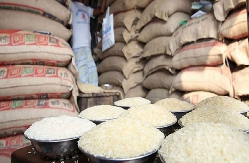 অবৈধ মজুত ঠেকাতে মাঠে খাদ্য মন্ত্রণালয়