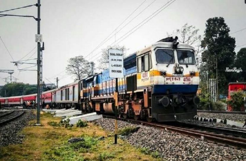 ৫৮ বছর পর ট্রেন যাত্রা শুরু 