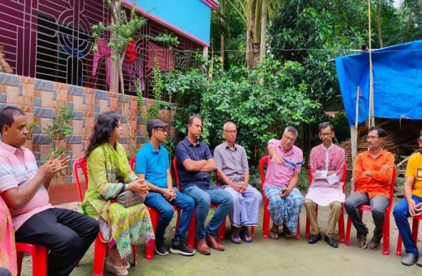অঙ্কন দত্ত পরিবারের পাশে মুন্সীগঞ্জ জেলা নাগরিক কমিটি