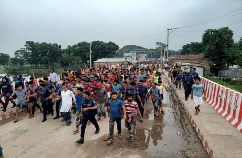 গৌরীপুরে দুই গ্রামের সংঘর্ষে নিহত ১