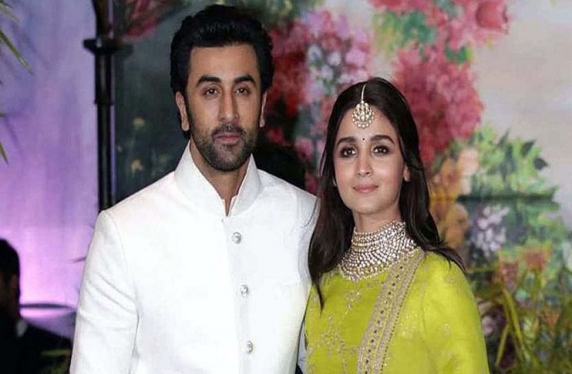 বিয়ের পরও নিজেকে অবিবাহিত ভাবছেন রণবীর