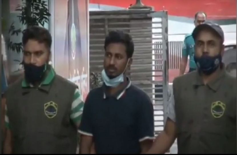 নাট-বল্টু খোলা আরেক তরুণ গ্রেপ্তার