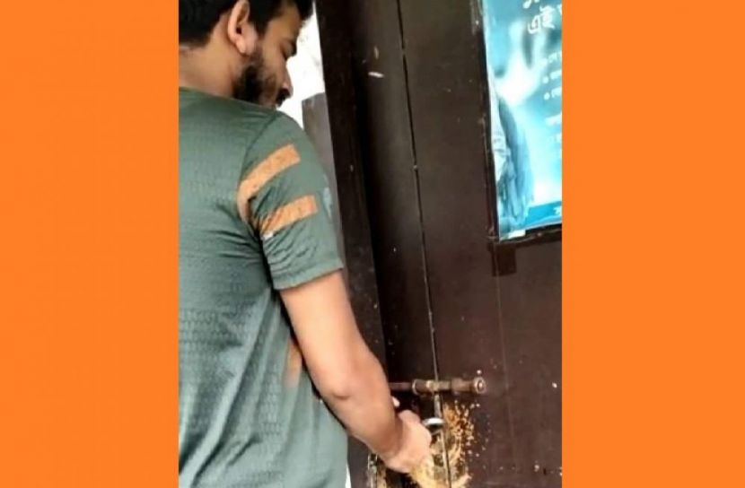 অন্তঃসত্ত্বা নারীকে কাজি অফিসের হয়রানি
