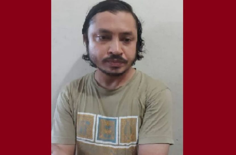 ছাত্রীর শ্লীলতাহানি, শিক্ষক গ্রেফতার