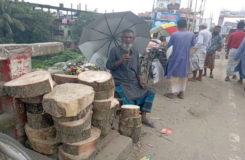 কোরবানির ঈদ ঘিরে বেড়েছে মাংস কাটার গুঁড়ি