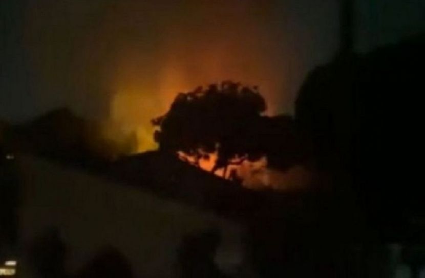 শ্রীলংকার প্রধানমন্ত্রীর বাড়িতে আগুন