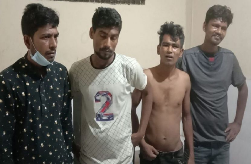 ভিক্ষাবৃত্তির আড়ালে ছিনতাই!