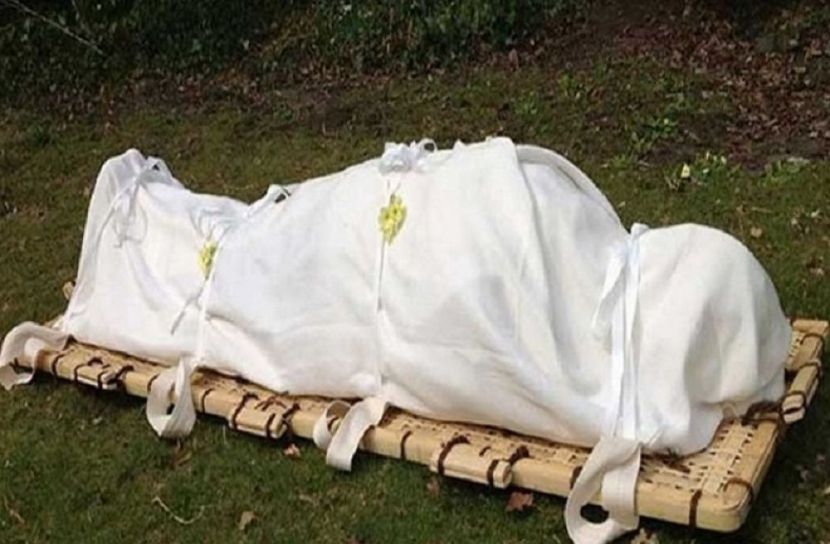 কাফনের কাপড়ের সাথে কীটনাশক কিনে বৃদ্ধের আত্মহত্যা 