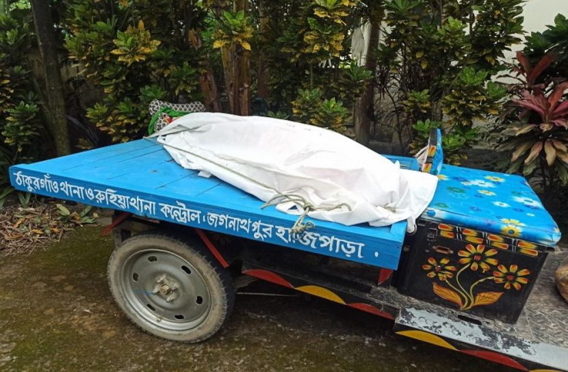 ঠাকুরগাঁওয়ে হিজড়ার ঝুলন্ত লাশ উদ্ধার
