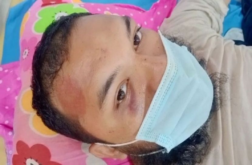 সুগন্ধা মসজিদে মুসল্লীর উপর হামলা