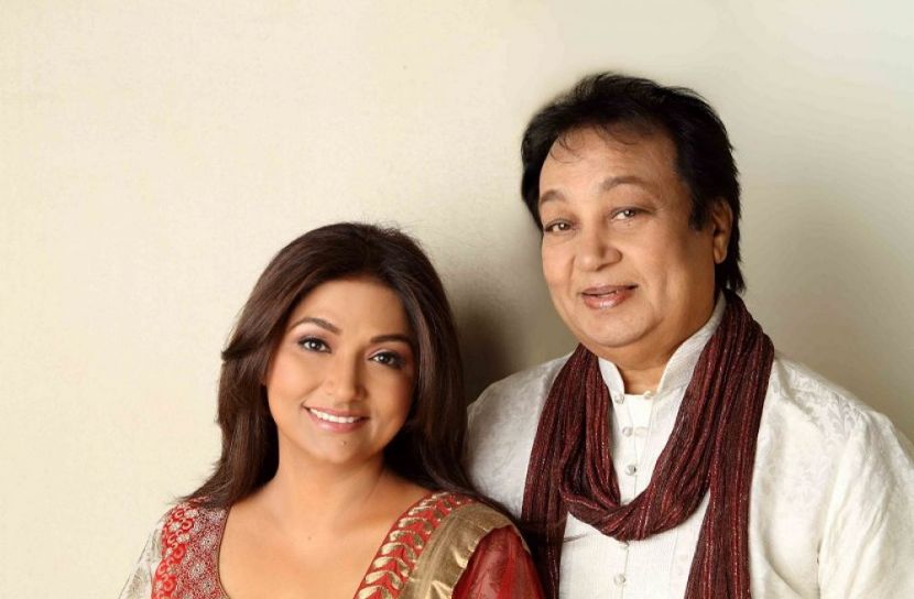 স্ত্রী মিতালি মুখার্জির সঙ্গে শিল্পী ভূপিন্দর সিং