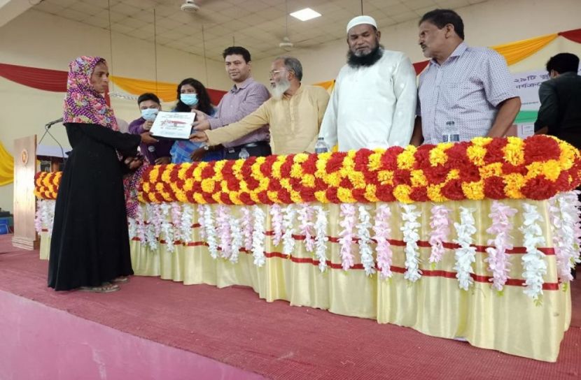 ঈশ্বরগঞ্জে ঘর পেলো আরও ৪০ পরিবার