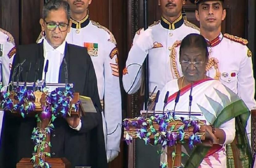 দ্রৌপদী মুর্মুর শপথ গ্রহণ