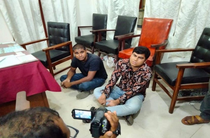 আটক তিনজনের ১বছরের কারাদণ্ড